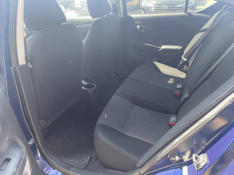 2018 Nissan Versa