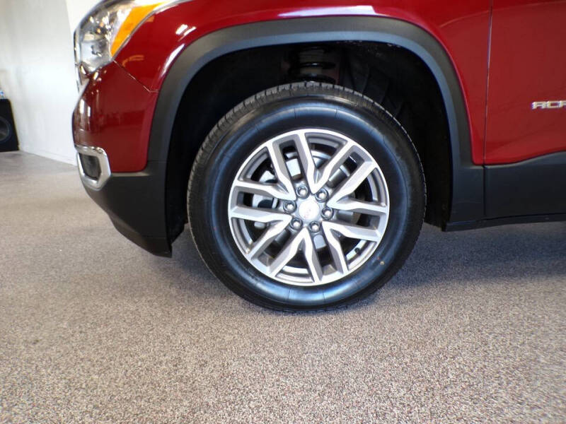2018 GMC Acadia SLE-2