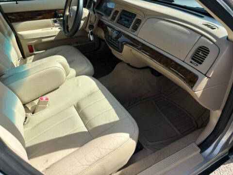 2010 Mercury Grand Marquis LS