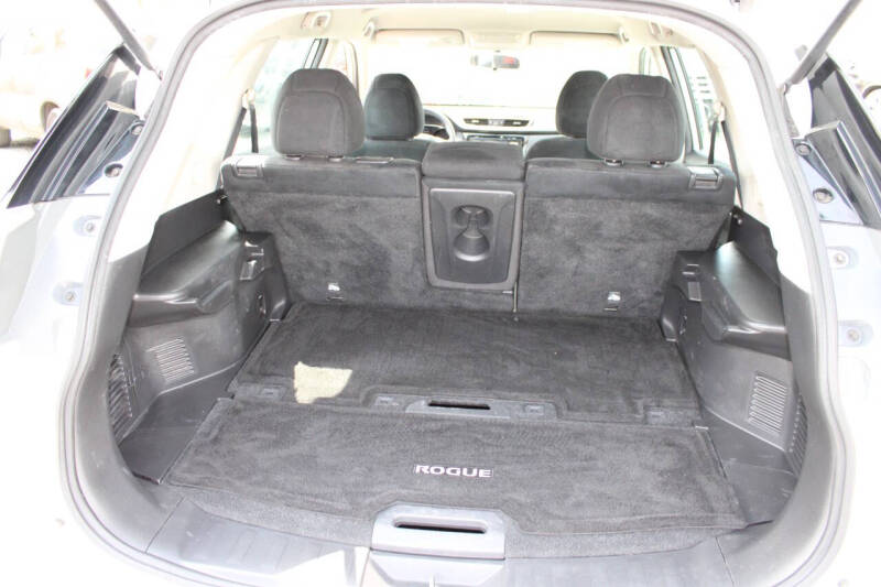 2015 Nissan Rogue S