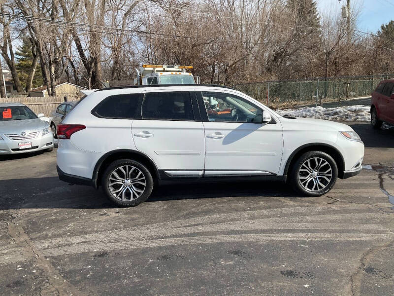2016 Mitsubishi Outlander SEL