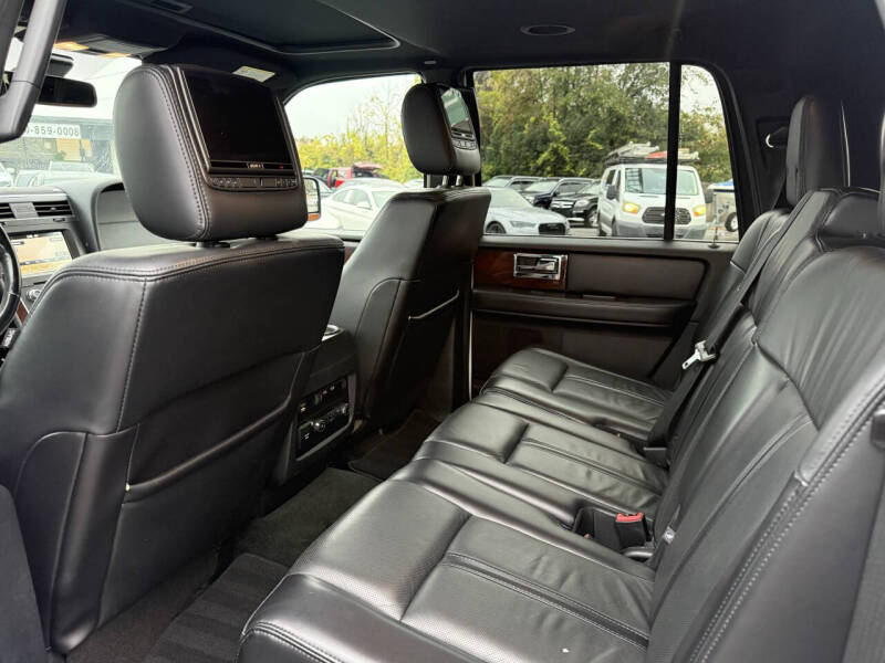 2017 Lincoln Navigator L Select