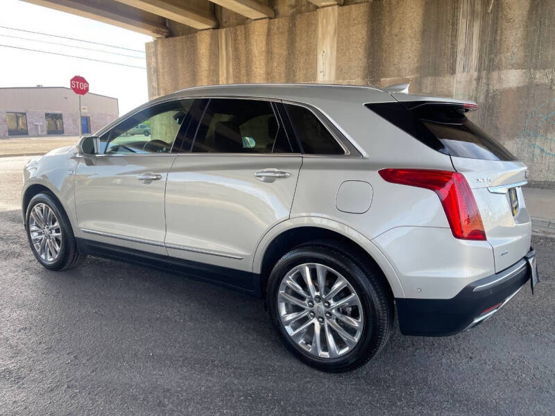2017 Cadillac XT5 Platinum
