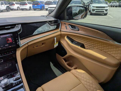 2026 Jeep Grand Cherokee L Summit