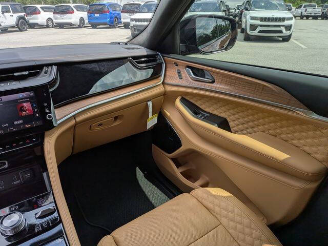 2026 Jeep Grand Cherokee L Summit