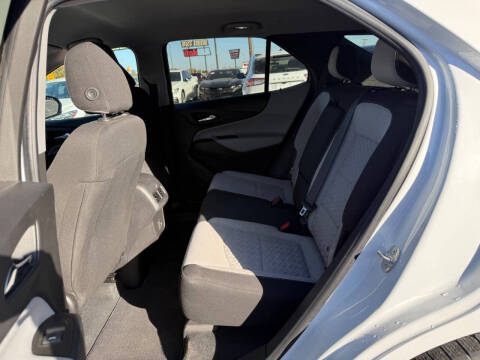 2022 Chevrolet Equinox LS