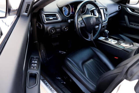 2016 Maserati Ghibli