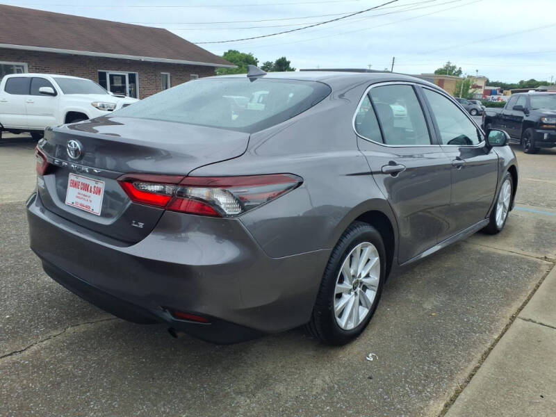 2021 Toyota Camry LE