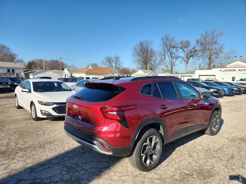 2024 Chevrolet Trax LT