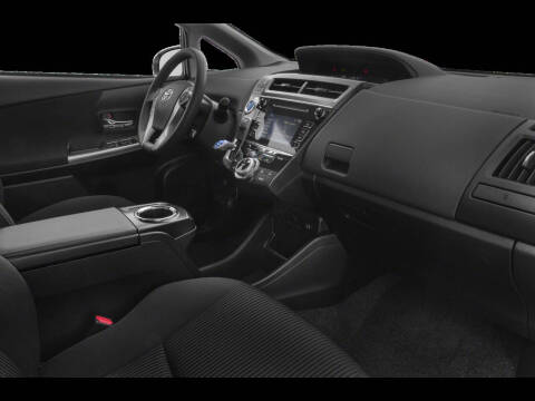 2015 Toyota Prius v Three