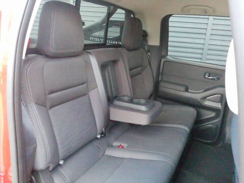 2024 Nissan Frontier SV