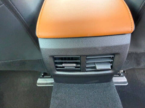2025 Lexus IS 300