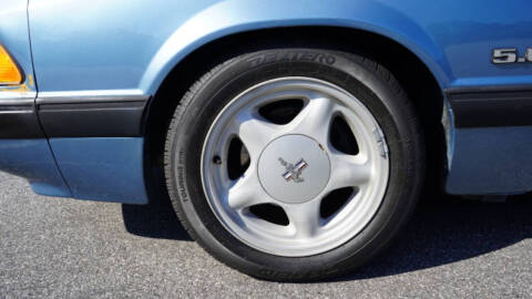 1990 Ford Mustang LX 5.0