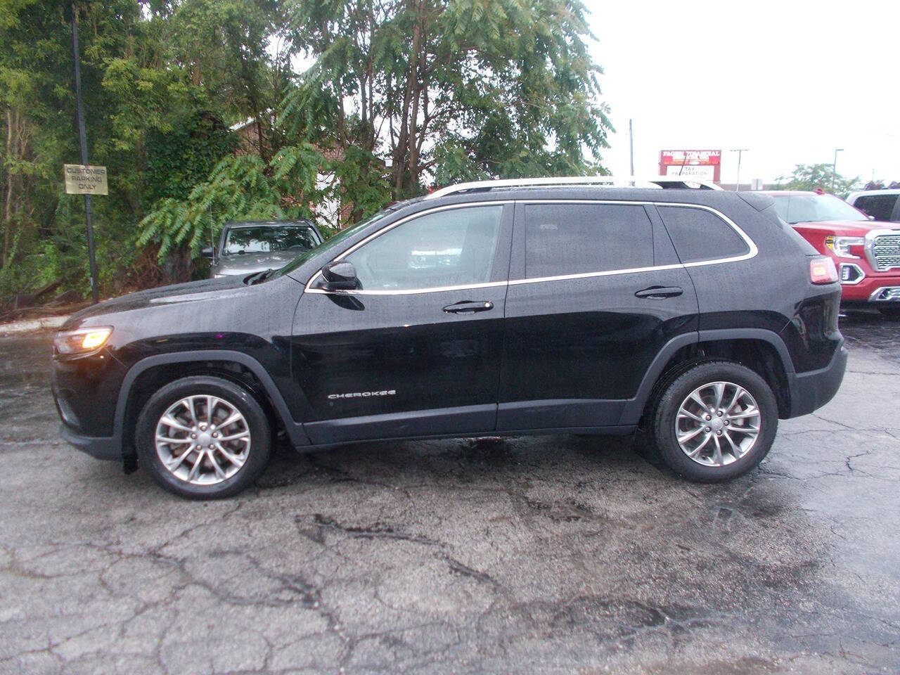 Black 2020 Jeep Cherokee Latitude Plus Latitude Plus 4dr SUV 1