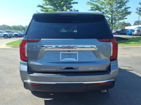 2021 GMC Yukon SLT