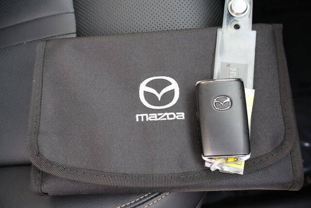 2025 Mazda CX-90 Plug-in Hybrid Preferred