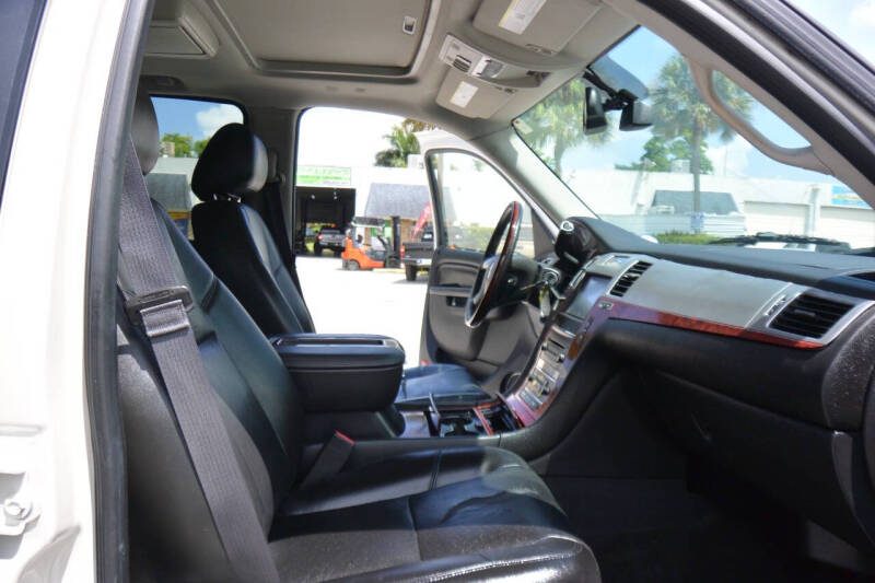 2014 Cadillac Escalade Premium