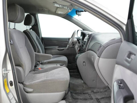 2006 Toyota Sienna LE 7 Passenger