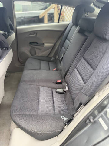 2011 Honda Insight LX
