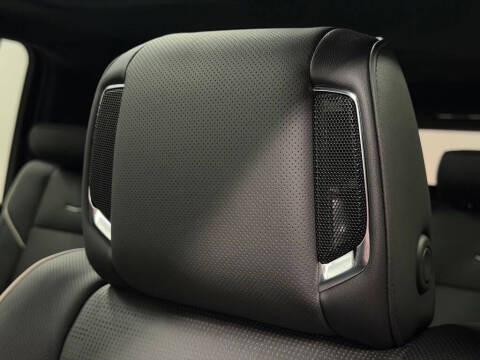 2024 Cadillac Escalade ESV Premium Luxury