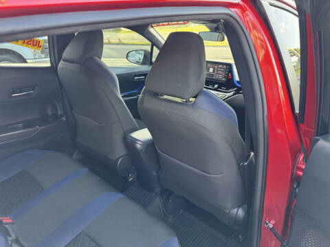 2022 Toyota C-HR XLE