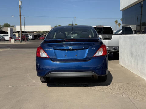 2019 Nissan Versa SV