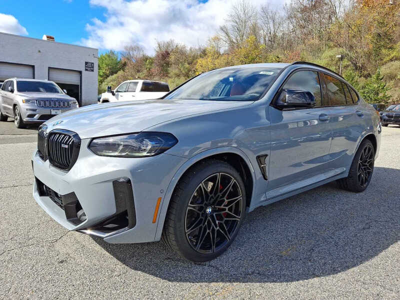 2025 BMW X4 M