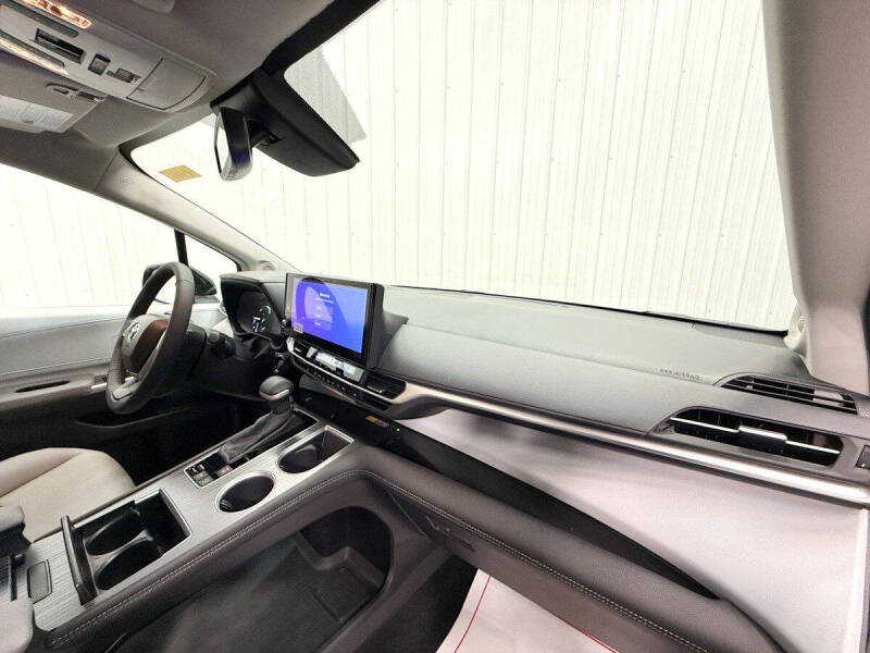 2026 Toyota Sienna
