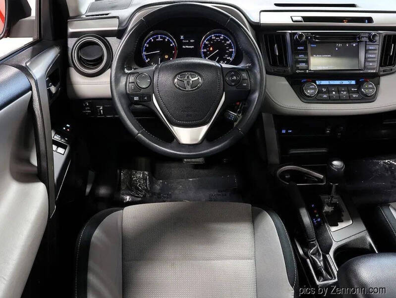 2016 Toyota RAV4 XLE
