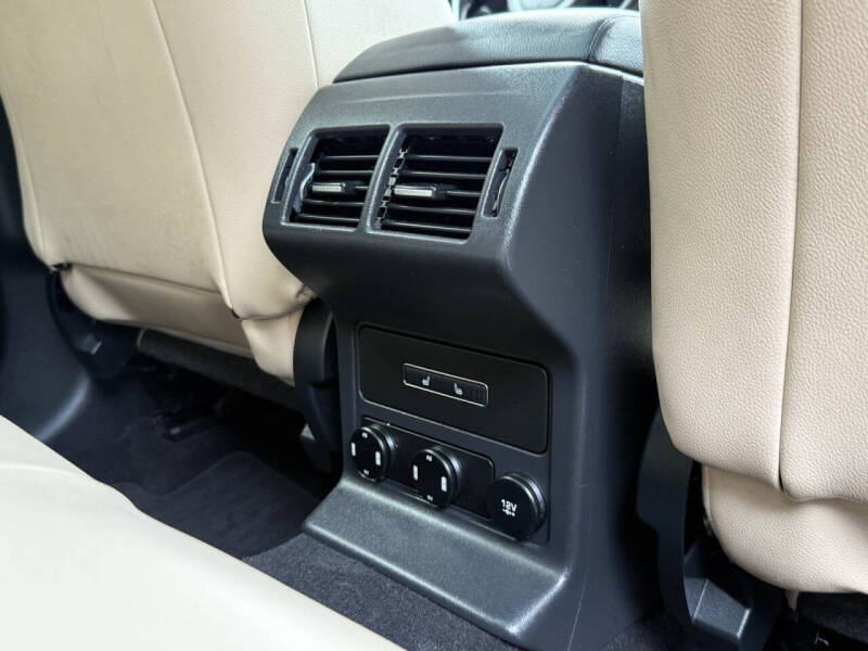 2019 Jaguar F-PACE 25t Premium