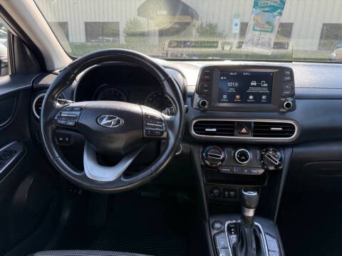2021 Hyundai Kona SEL Plus
