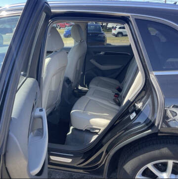 2012 Audi Q5 2.0T quattro Premium Plus