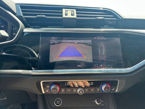 2021 Audi Q3 quattro S line Premium 45 TFSI