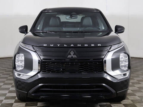2026 Mitsubishi Outlander LE