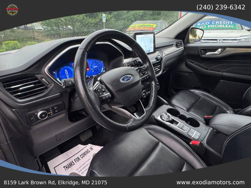 2021 Ford Escape Titanium