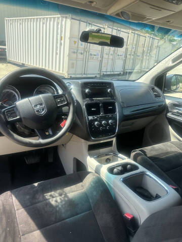2013 Dodge Grand Caravan SXT