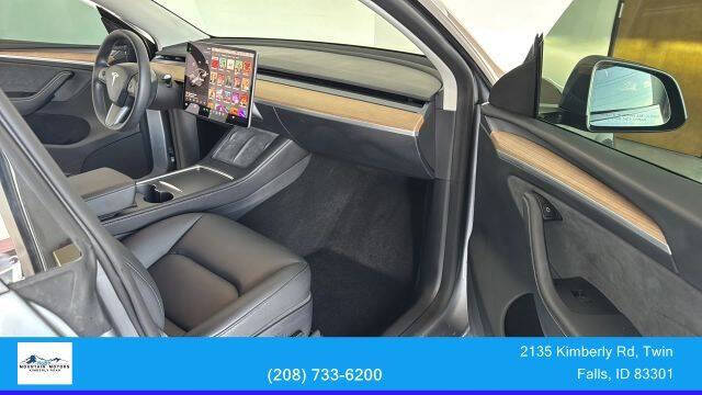 2024 Tesla Model Y Performance