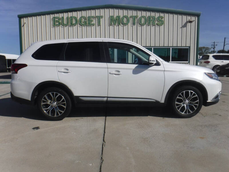 2016 Mitsubishi Outlander SE