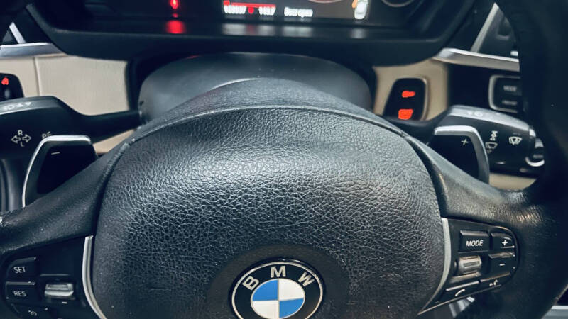 2017 BMW 3 Series 330i