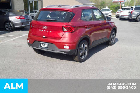 2025 Hyundai Venue SEL