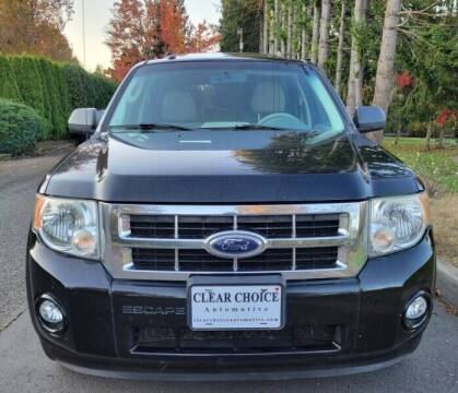 2009 Ford Escape for sale at CLEAR CHOICE AUTOMOTIVE in Milwaukie OR