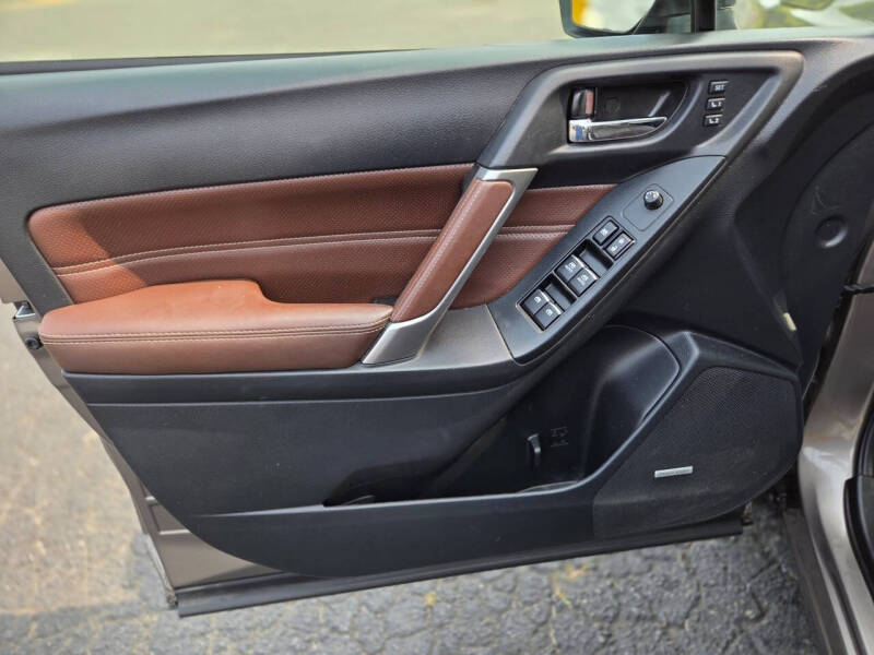 2017 Subaru Forester 2.5i Touring