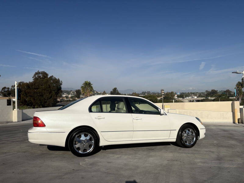 2001 Lexus LS 430
