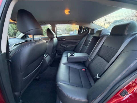 2020 Nissan Altima 2.5 SR