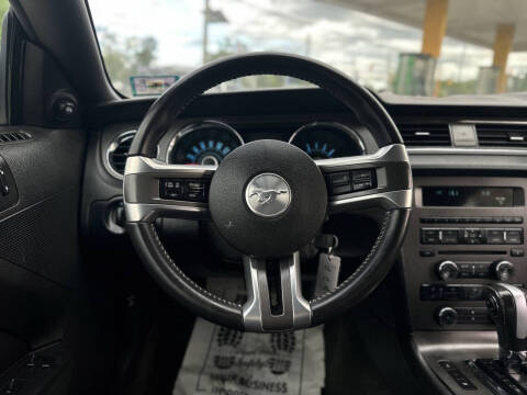 2013 Ford Mustang V6