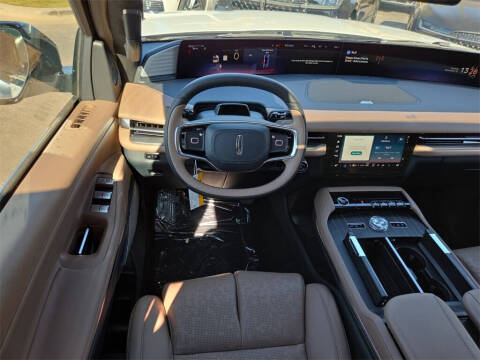 2025 Lincoln Navigator Black Label