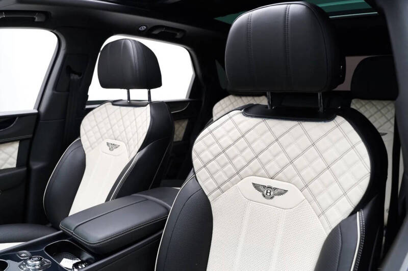 2021 Bentley Bentayga V8