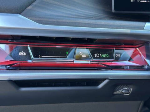 2025 BMW 7 Series 740i xDrive