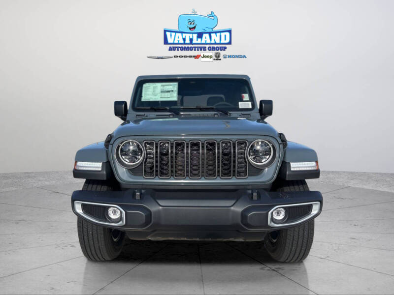 2026 Jeep Gladiator Sahara