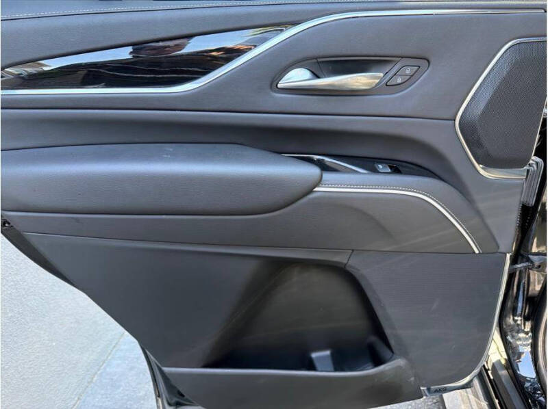 2021 Cadillac Escalade Sport